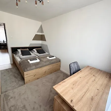 Daire Sixty Debrecen