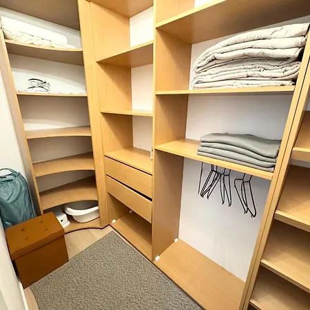Sixty Apartment *
